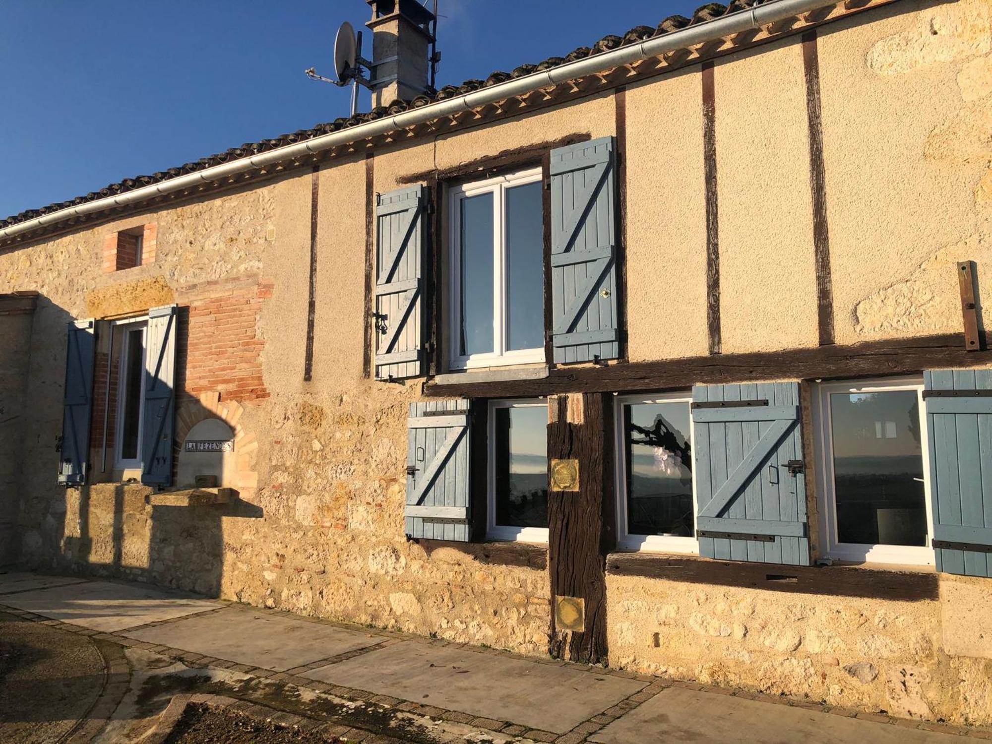 Miradoux La Fezendes B&B 외부 사진